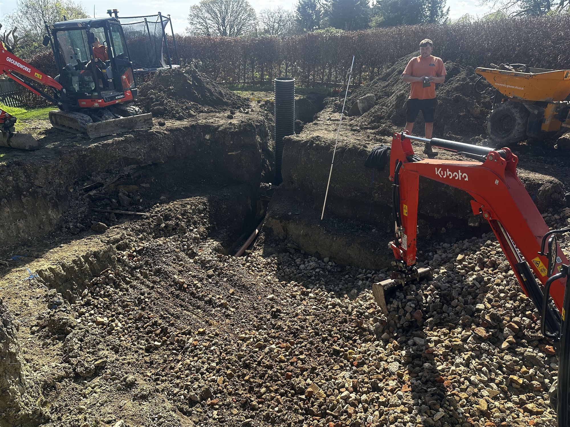Reynolds excavators completing the pool excavation and drainage